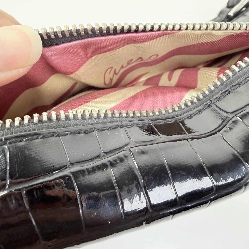 GUESS Black Croc Embossed Shoulder Bag Silver Chain Strap Vintage Y2K Purse - Picture 10 of 13